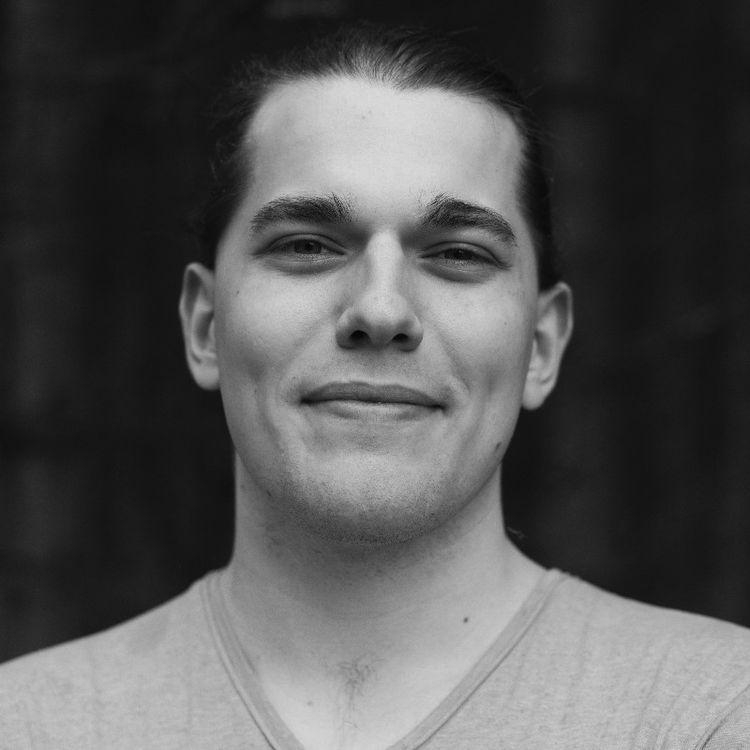 Edvinas Gvozdiovas | Institute for Robust Quantum Simulation (RQS)